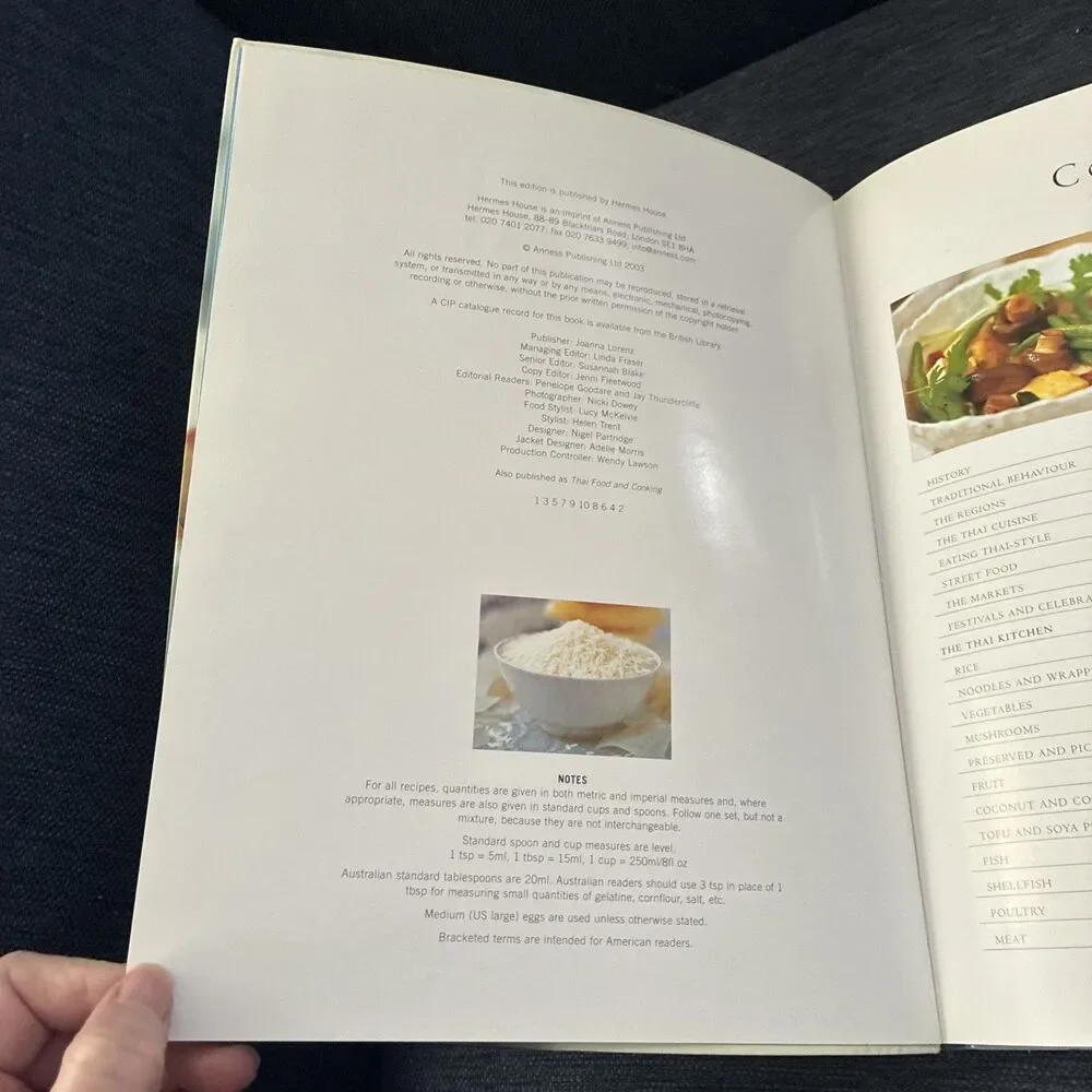 Thai: The Essence of Asian Cooking